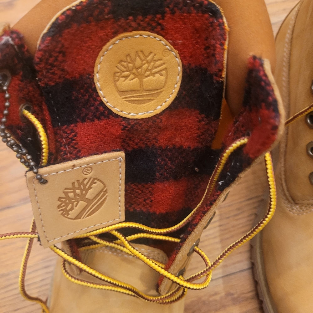 Timberland Wheat Nubuck Boots with Red & Black Plaid Tongue - Picture 4 of 4